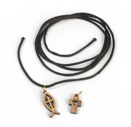 Ketting met twee hangers vis en kruis HR scaled e1587107533667