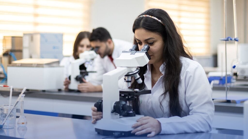 Acn 20230203 139927 lr