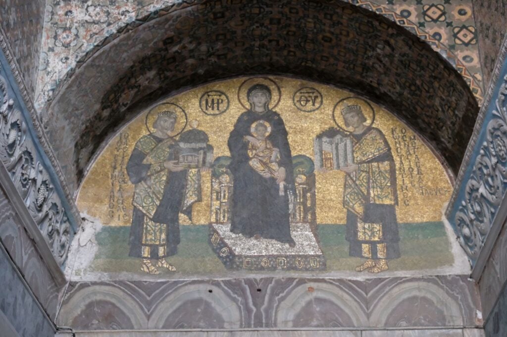 Acn 20231027 155079 lr