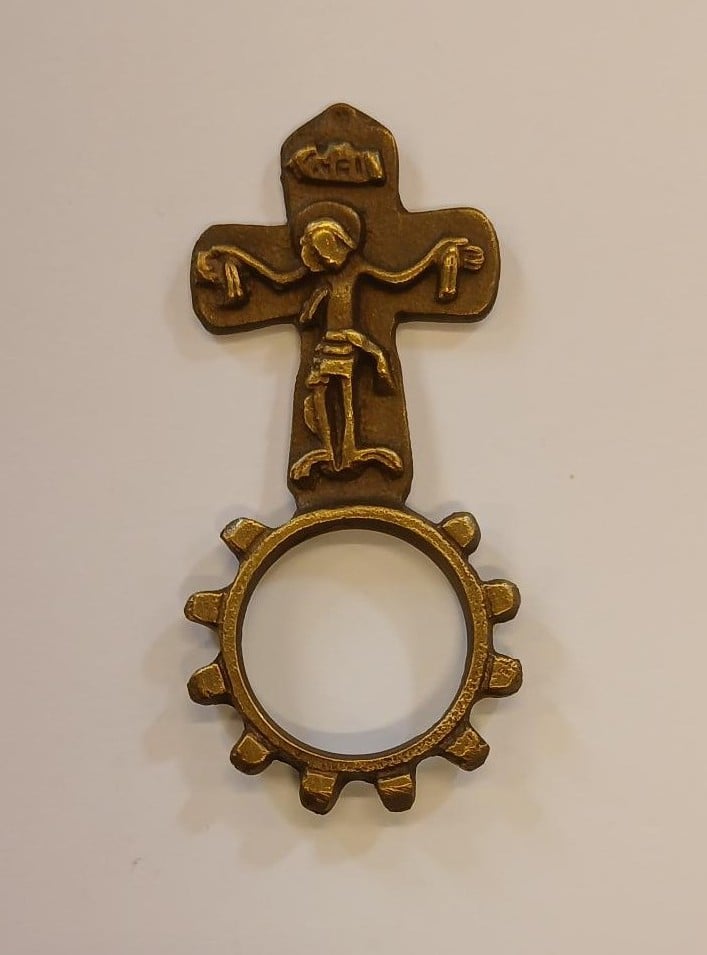 Vingerrozenkrans in brons